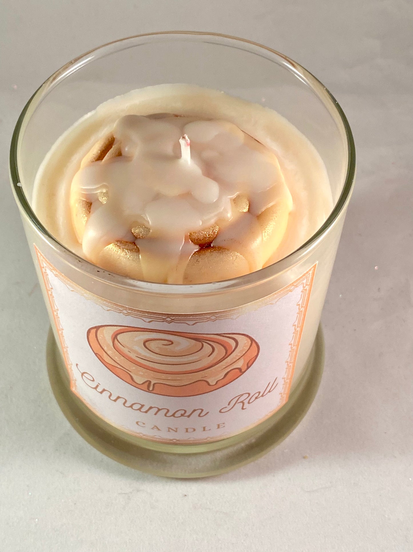 Cinnamon Roll Candle