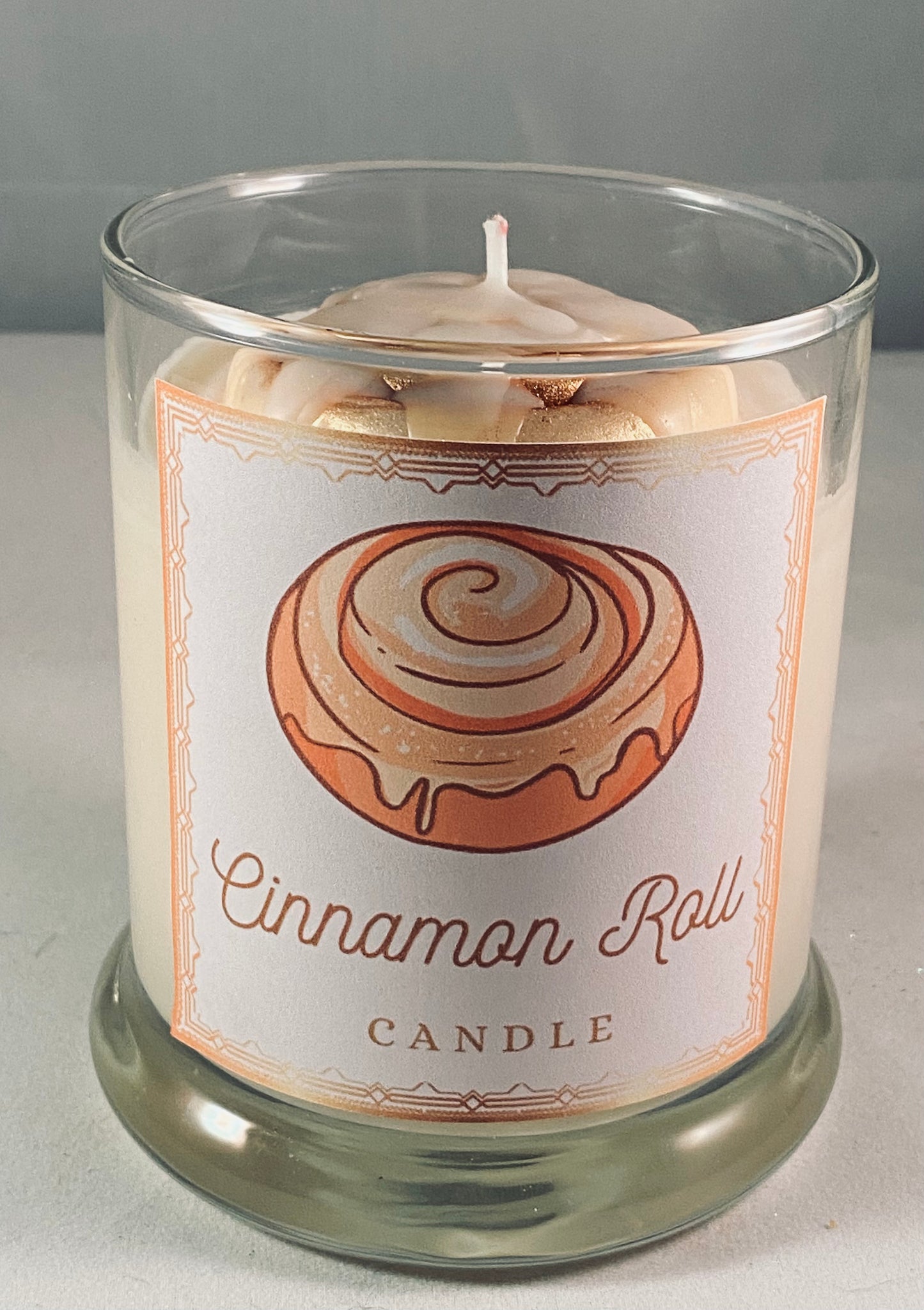 Cinnamon Roll Candle